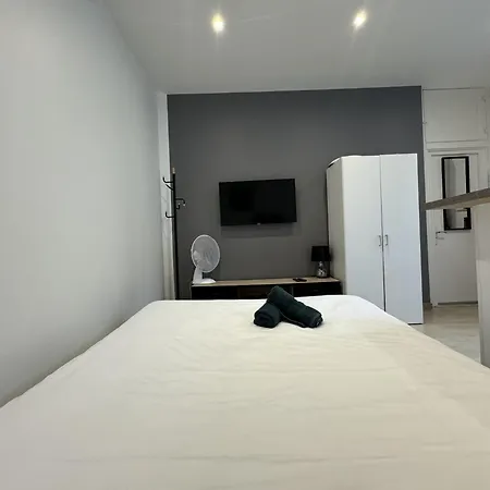 Rive Droite - Riviere Sarthe - 2 Pers - Reve Au Mans アパート *