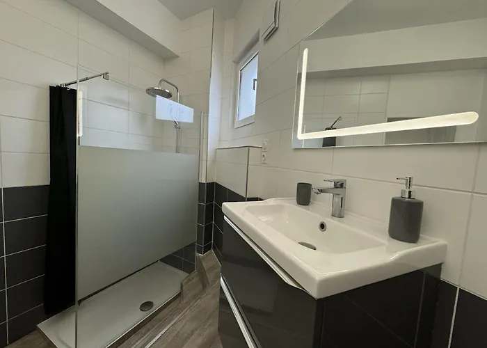 Rive Droite - Riviere Sarthe - 2 Pers - Reve Au Mans Lägenhet